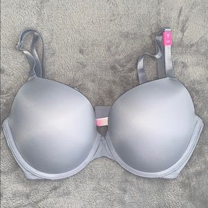 Victoria Secret Push Up Bra NWT